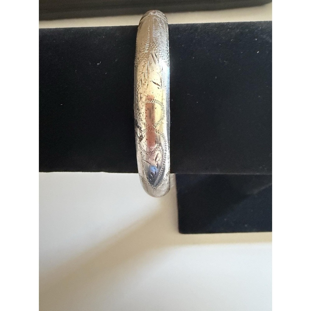 Vintage Sterling Silver Etched Bangle Bracelet With Safety Chain